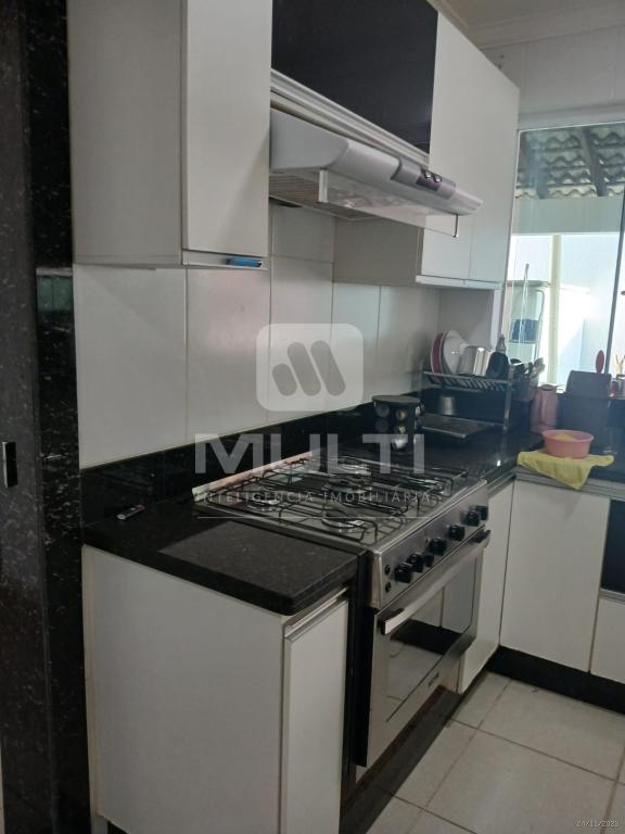 Casa, 4 quartos, 250 m² - Foto 6