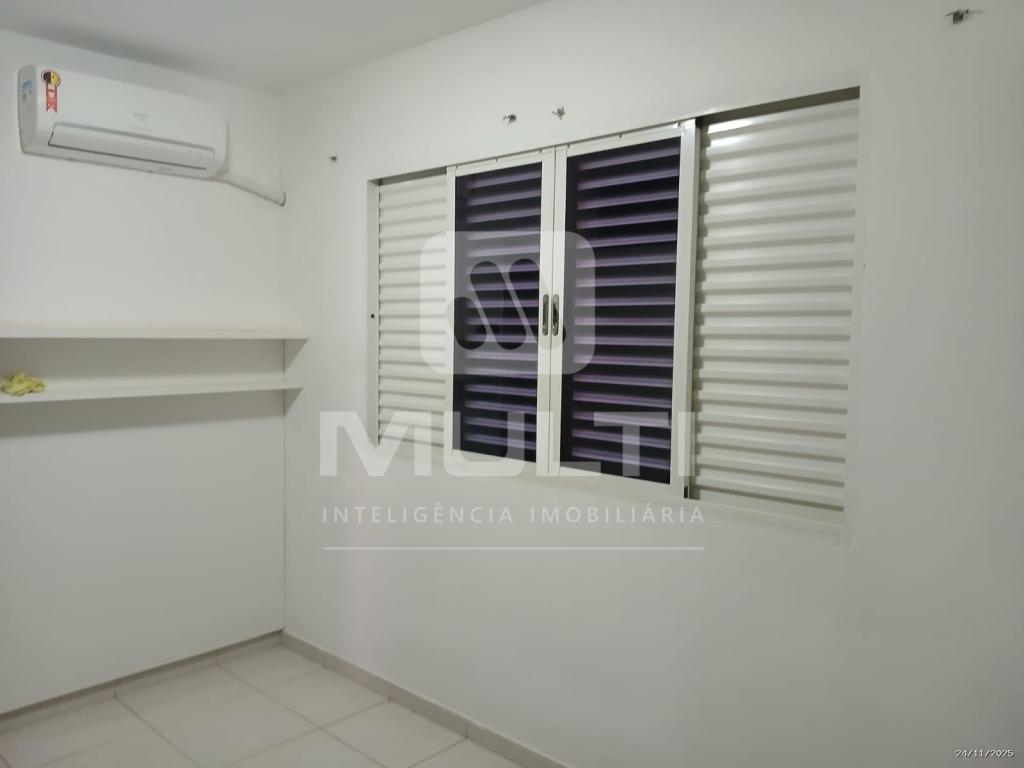 Casa, 4 quartos, 250 m² - Foto 14