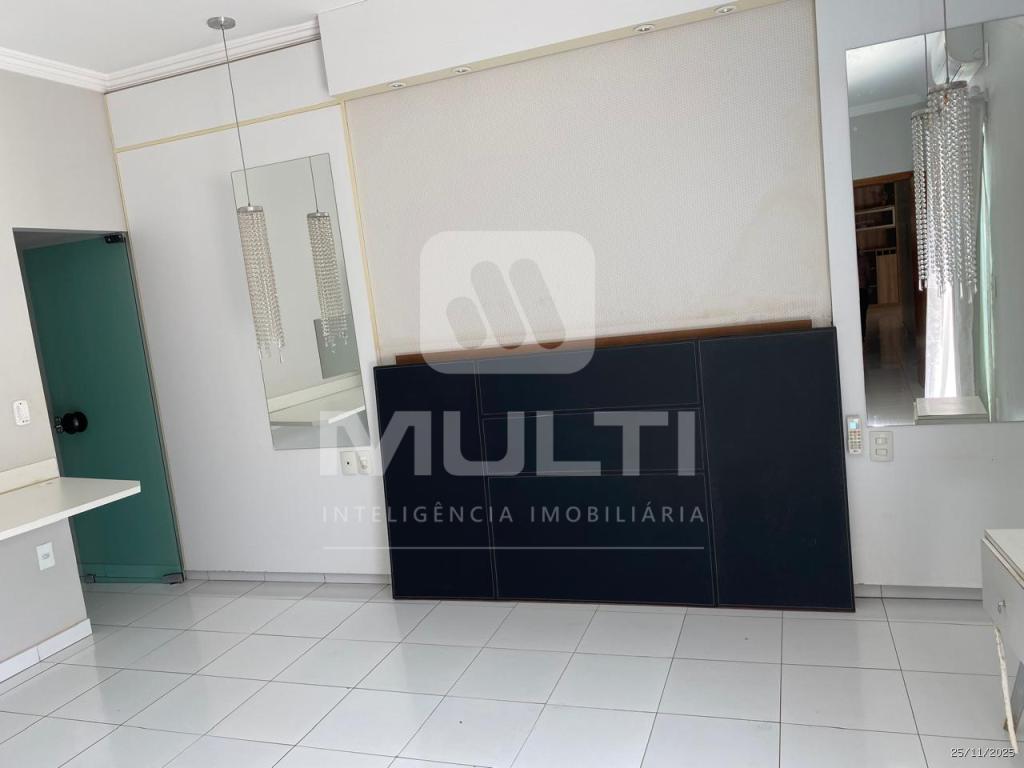 Casa, 4 quartos, 250 m² - Foto 14