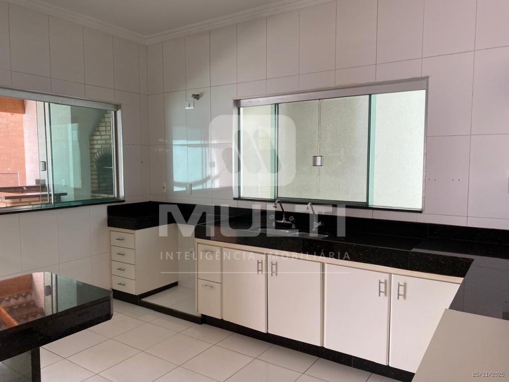 Casa, 4 quartos, 250 m² - Foto 20