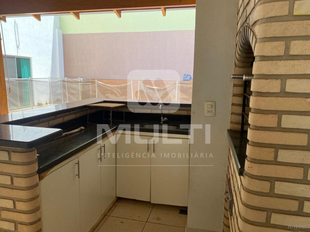 Casa, 4 quartos, 250 m² - Foto 24