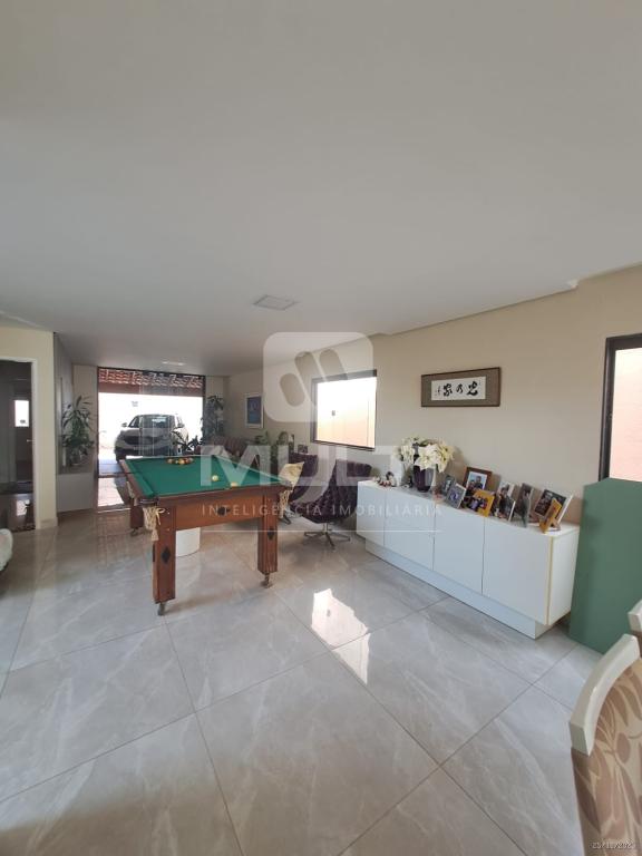 Casa, 3 quartos, 250 m² - Foto 14