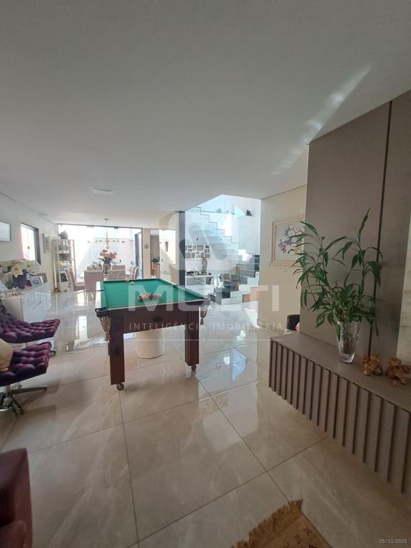 Casa, 3 quartos, 250 m² - Foto 23