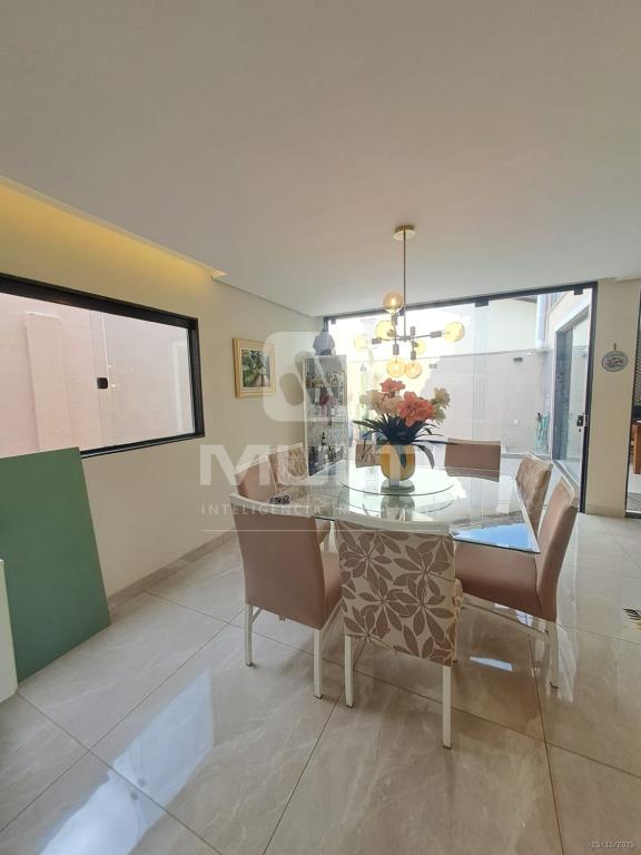 Casa, 3 quartos, 250 m² - Foto 27