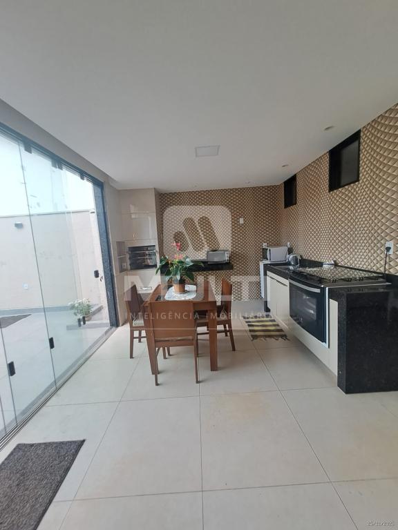 Casa, 3 quartos, 250 m² - Foto 54