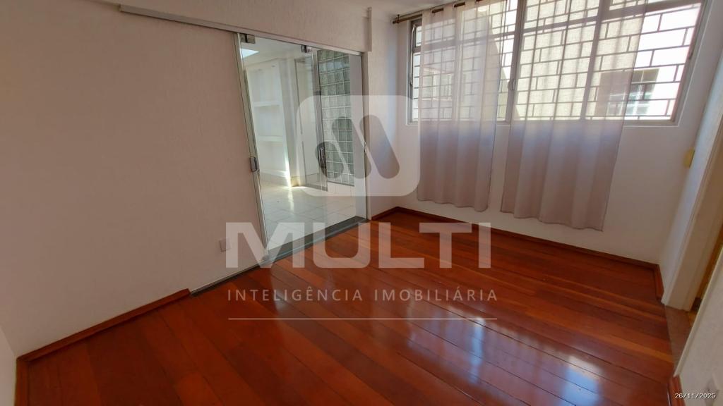 Apartamento, 3 quartos, 383 m² - Foto 1