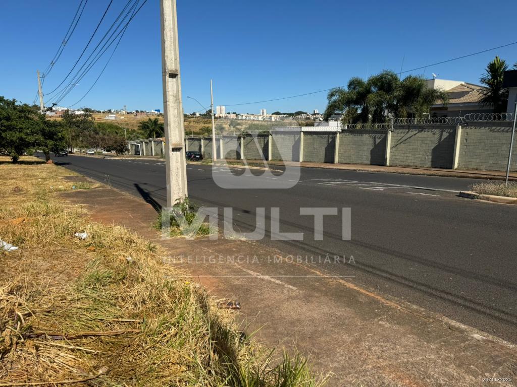 Loteamento e Condomínio - Foto 3