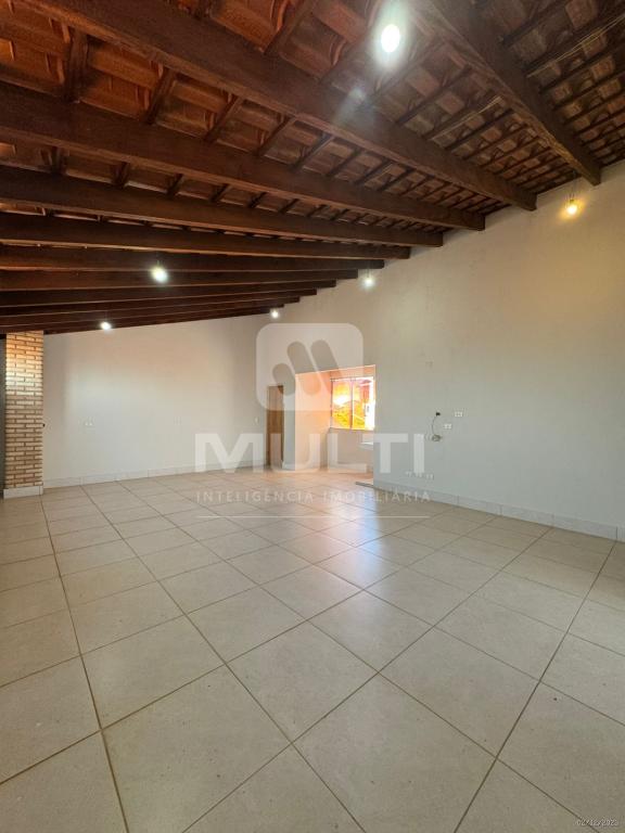 Casa, 5 quartos, 220 m² - Foto 4