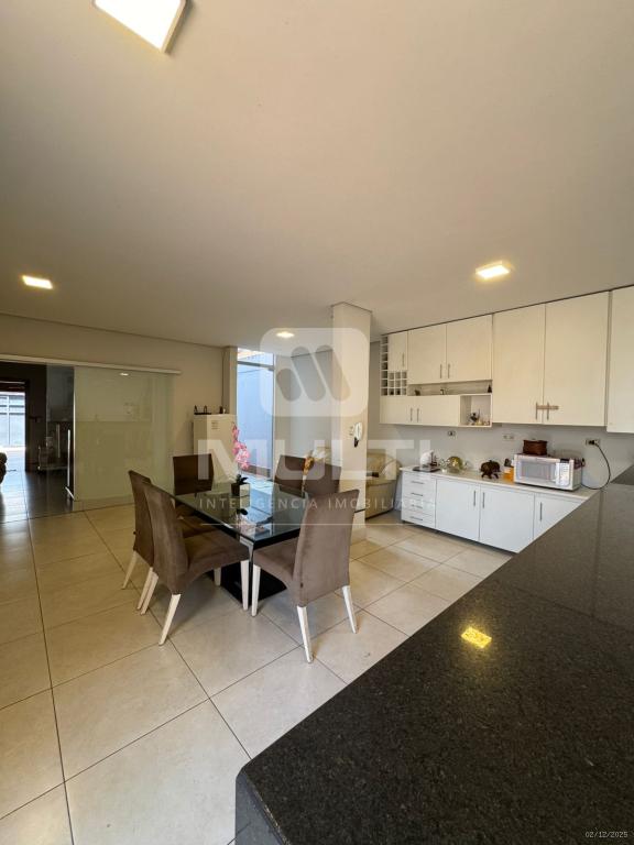 Casa, 5 quartos, 220 m² - Foto 13