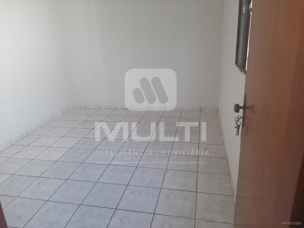 Casa, 5 quartos, 180 m² - Foto 1