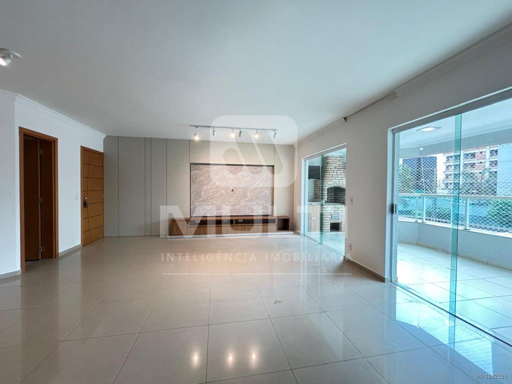 Apartamento, 3 quartos, 160 m² - Foto 1