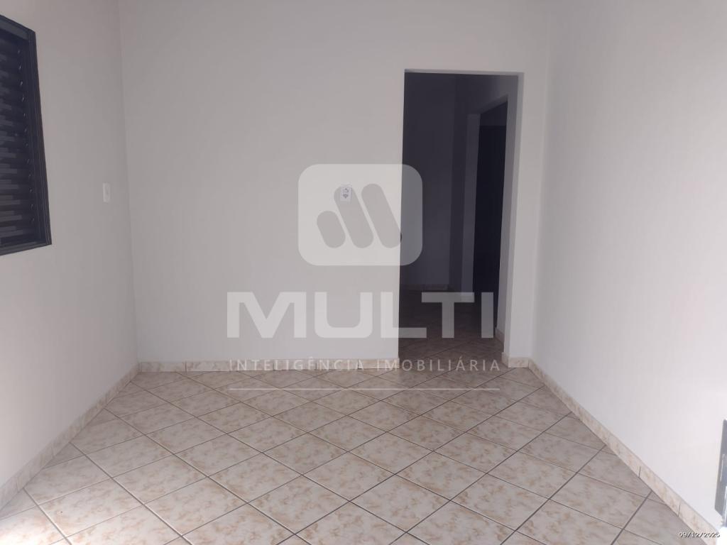 Casa, 3 quartos, 90 m² - Foto 1