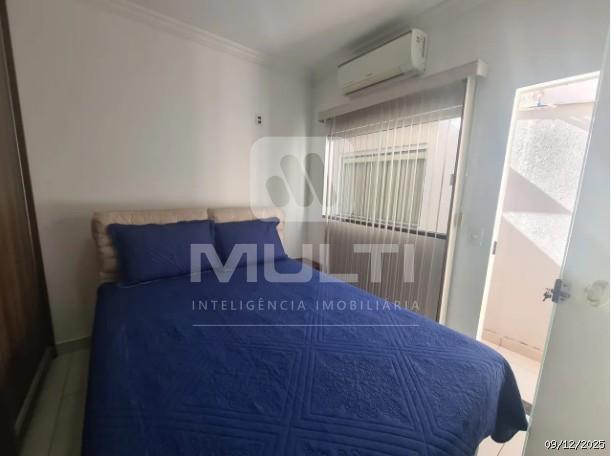 Casa, 4 quartos, 240 m² - Foto 11