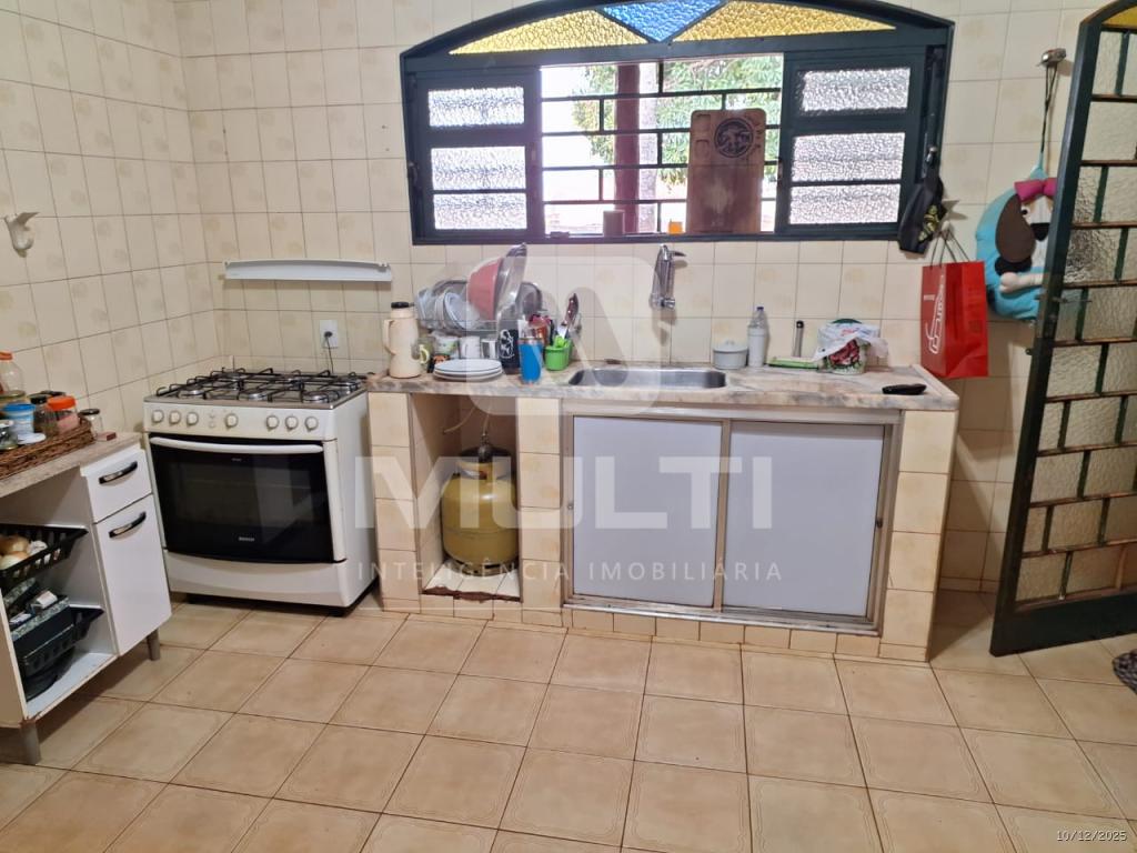 Casa, 4 quartos, 254 m² - Foto 8