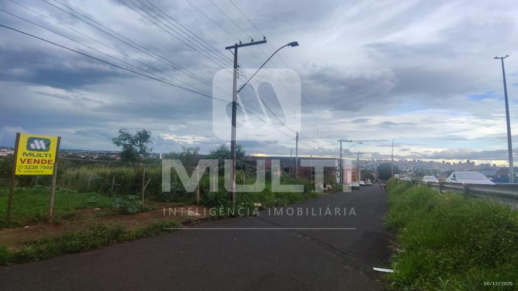 Terreno, 768 m² - Foto 1