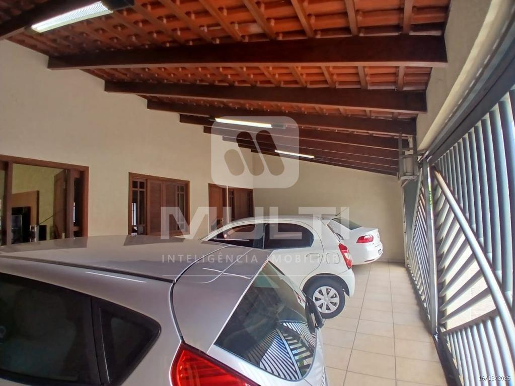 Casa, 4 quartos, 286 m² - Foto 1