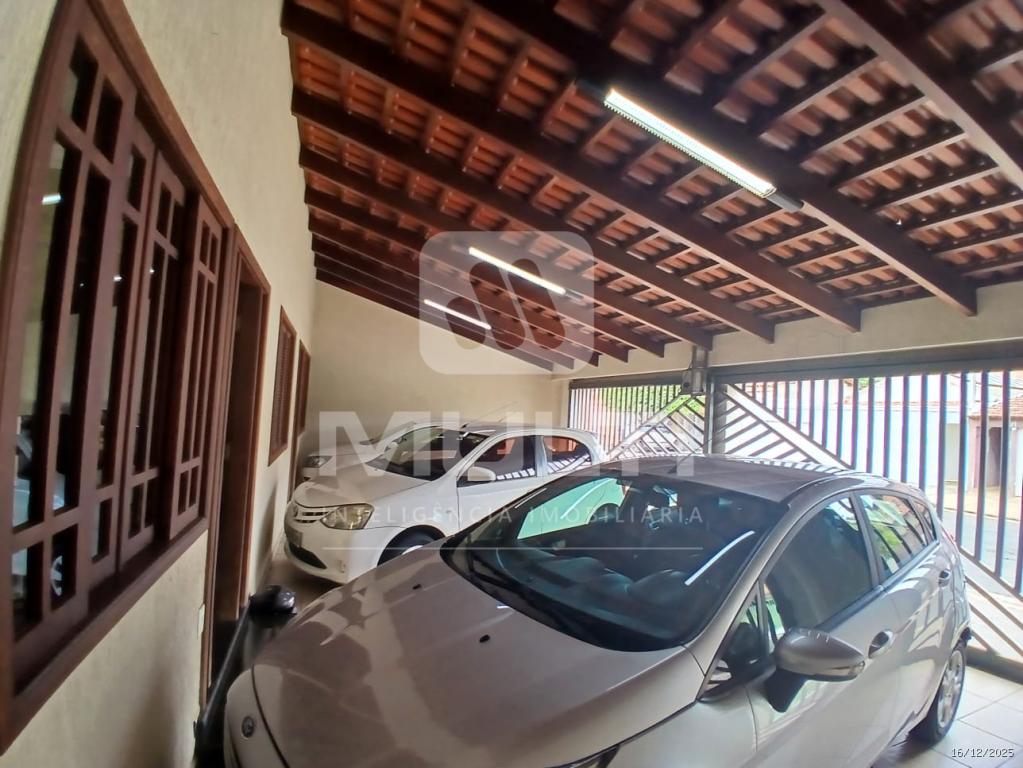 Casa, 4 quartos, 286 m² - Foto 2