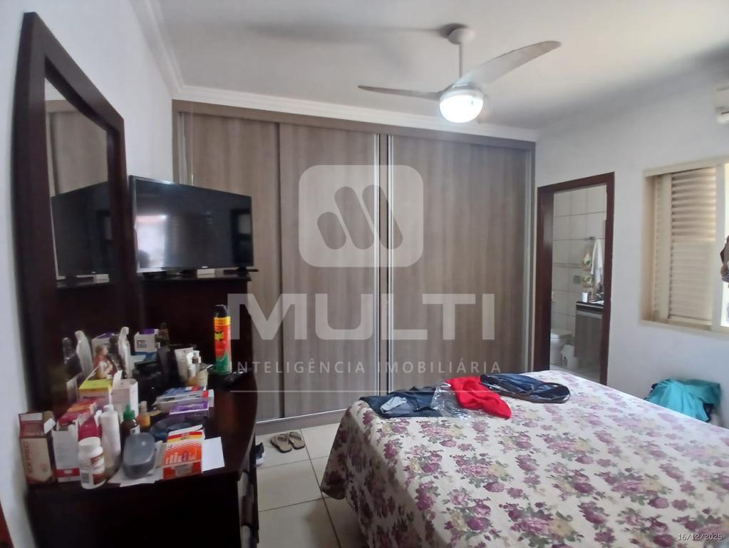 Casa, 4 quartos, 286 m² - Foto 17