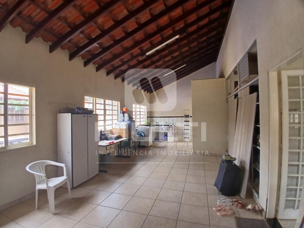 Casa, 4 quartos, 286 m² - Foto 22