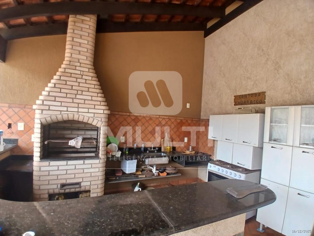 Casa, 4 quartos, 286 m² - Foto 40