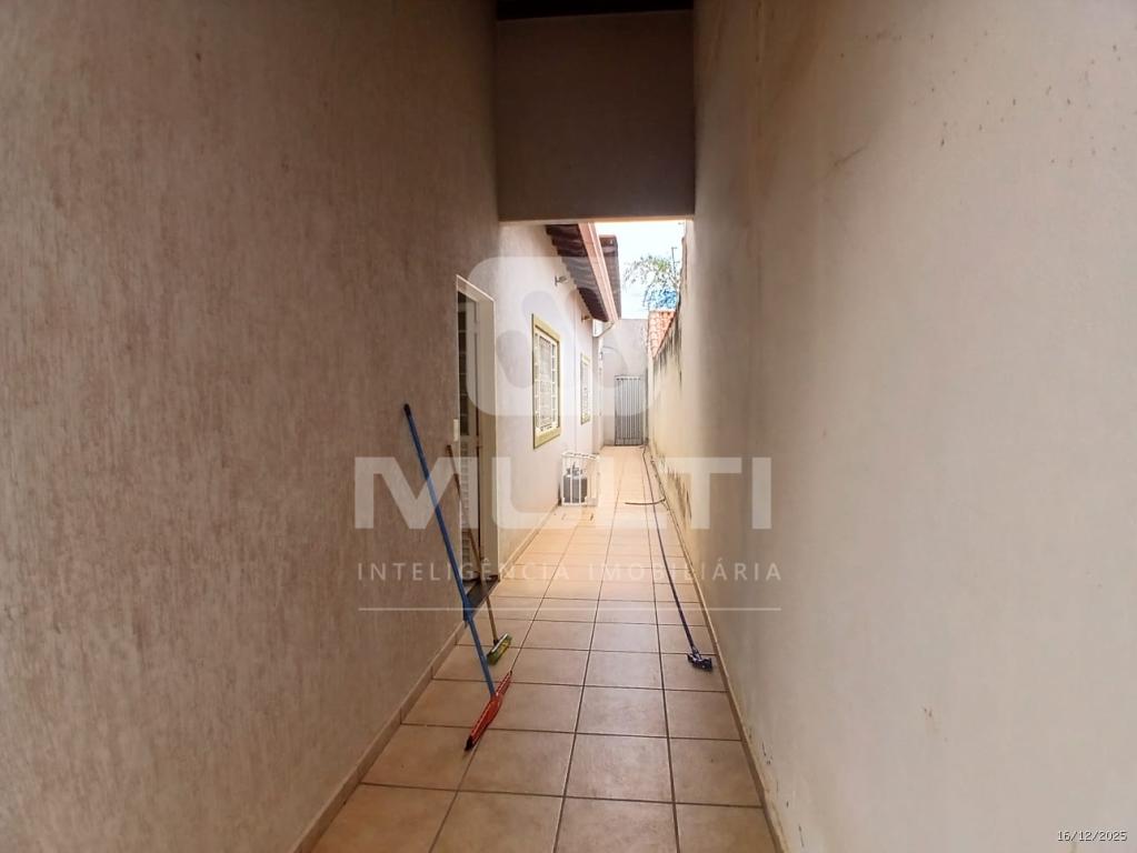 Casa, 4 quartos, 286 m² - Foto 44