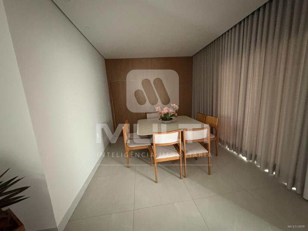 Casa, 4 quartos, 300 m² - Foto 2