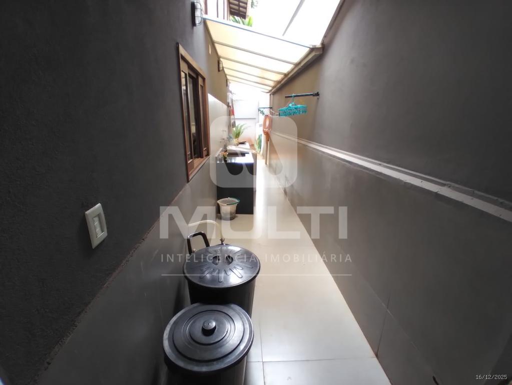 Casa, 4 quartos, 246 m² - Foto 12