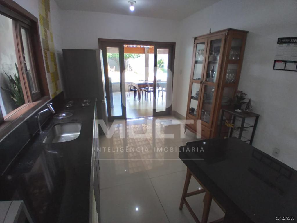 Casa, 4 quartos, 246 m² - Foto 18