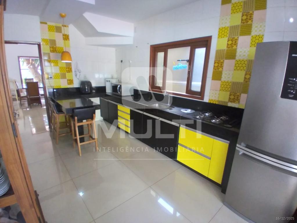 Casa, 4 quartos, 246 m² - Foto 21