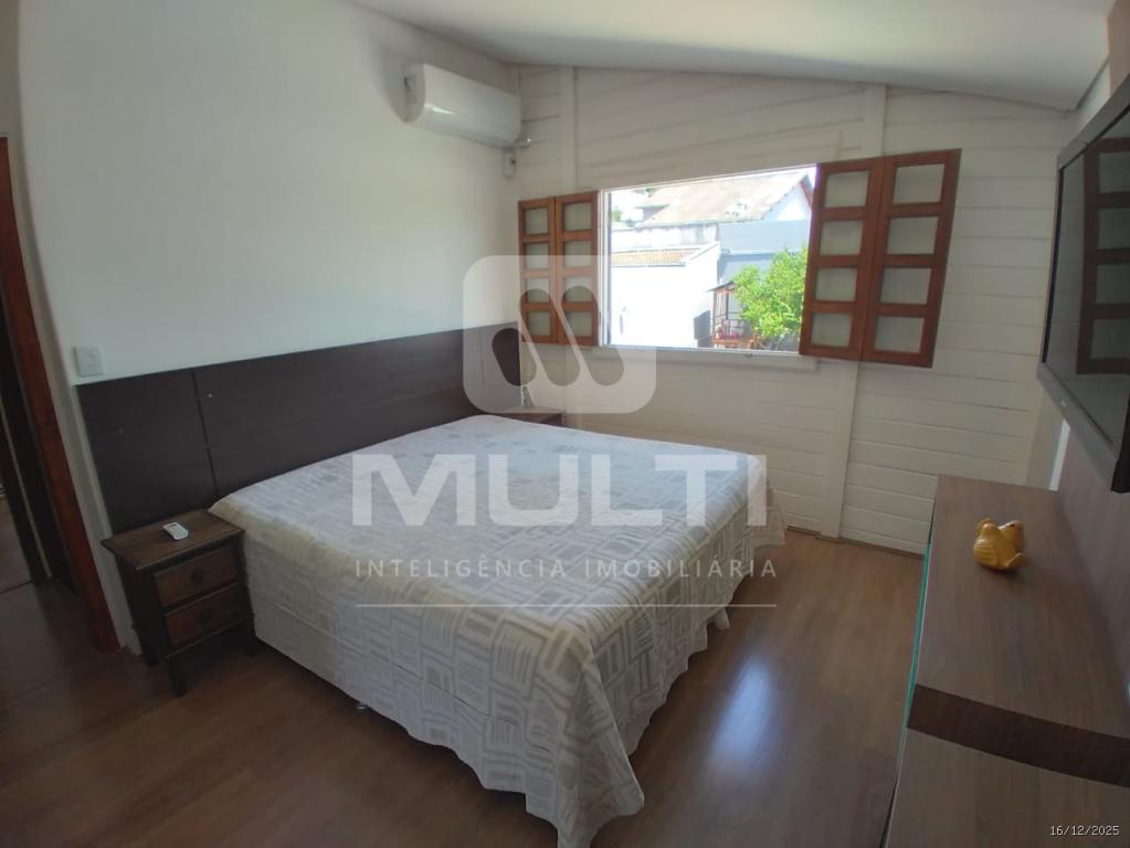 Casa, 4 quartos, 246 m² - Foto 31