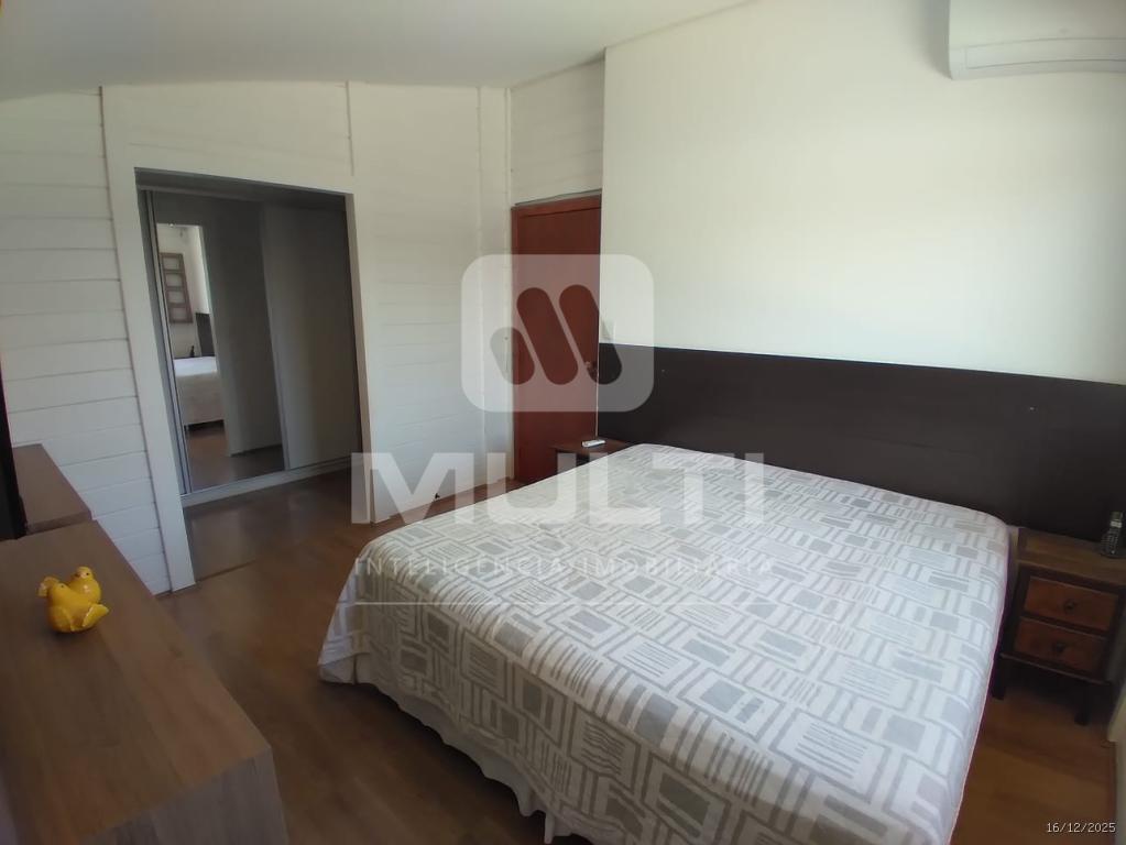 Casa, 4 quartos, 246 m² - Foto 38