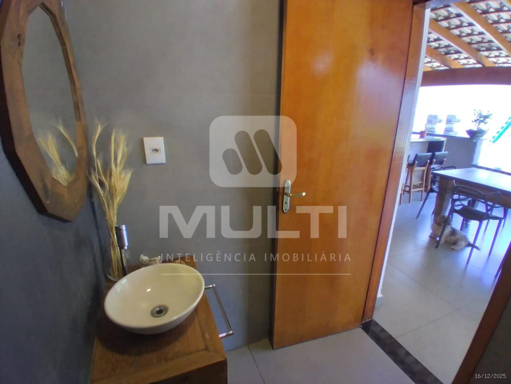 Casa, 4 quartos, 246 m² - Foto 45