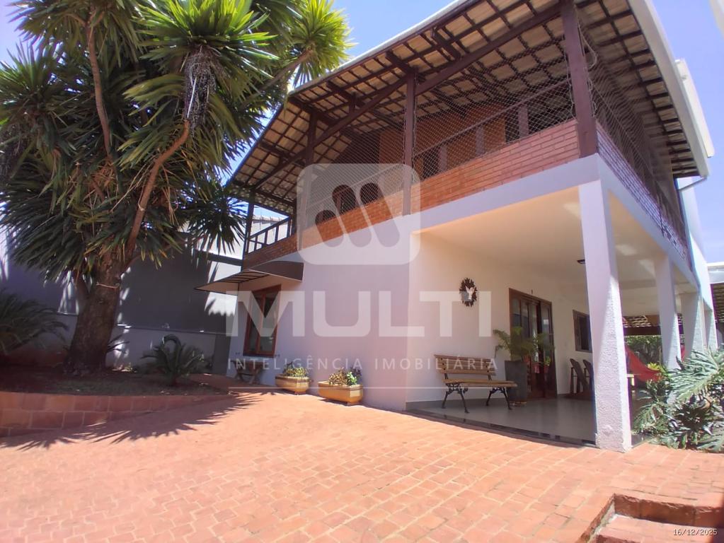 Casa, 4 quartos, 246 m² - Foto 51