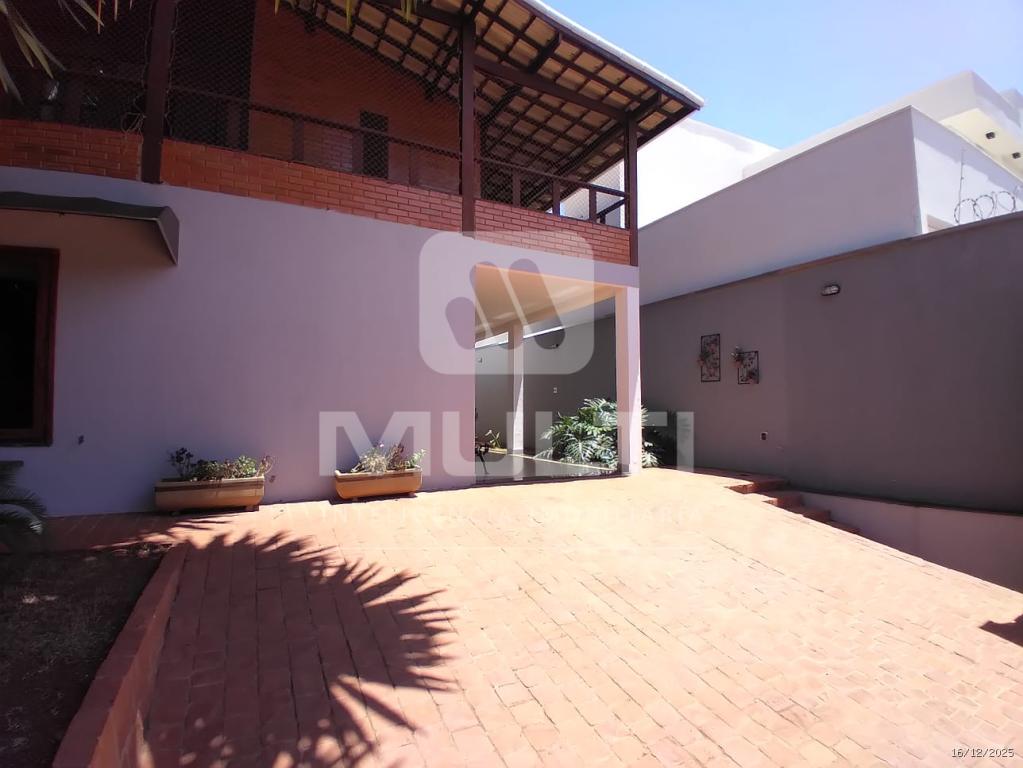 Casa, 4 quartos, 246 m² - Foto 55