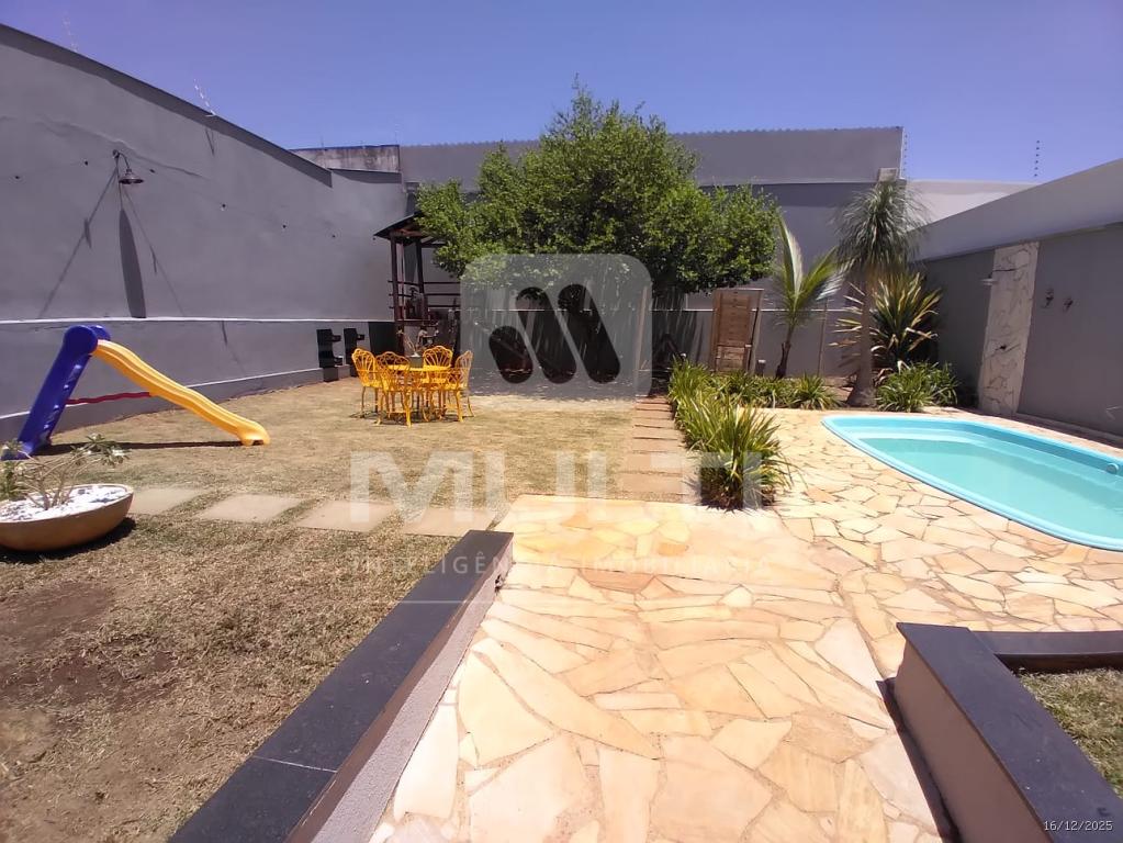 Casa, 4 quartos, 246 m² - Foto 69