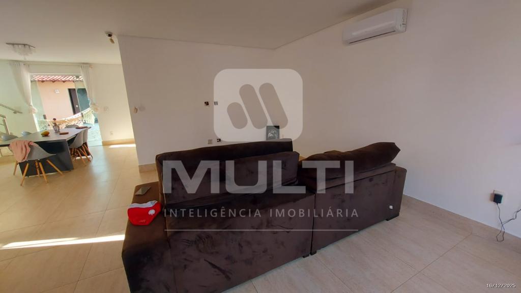 Casa, 4 quartos, 337 m² - Foto 3