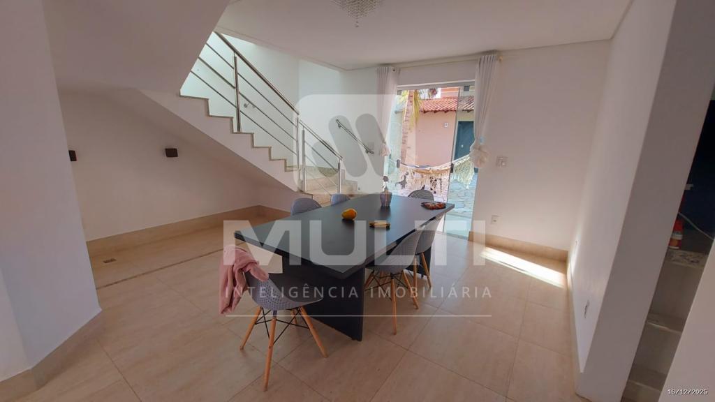 Casa, 4 quartos, 337 m² - Foto 4