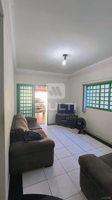 Casa, 3 quartos, 176 m² - Foto 1