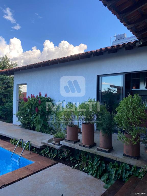 Casa, 4 quartos, 350 m² - Foto 12