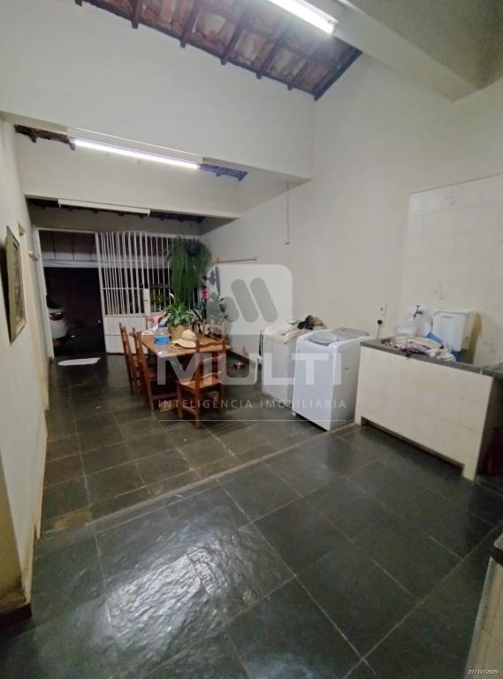 Casa, 3 quartos, 242 m² - Foto 10