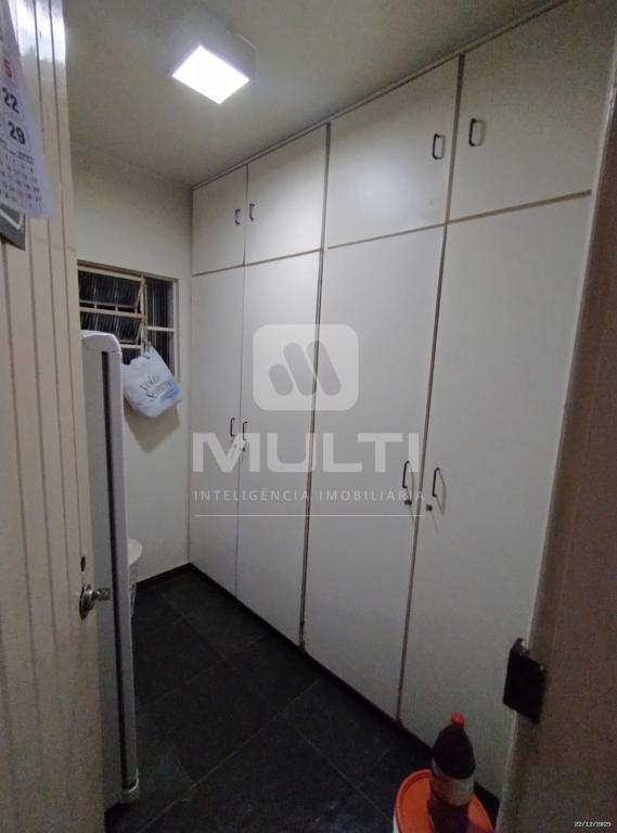 Casa, 3 quartos, 242 m² - Foto 15