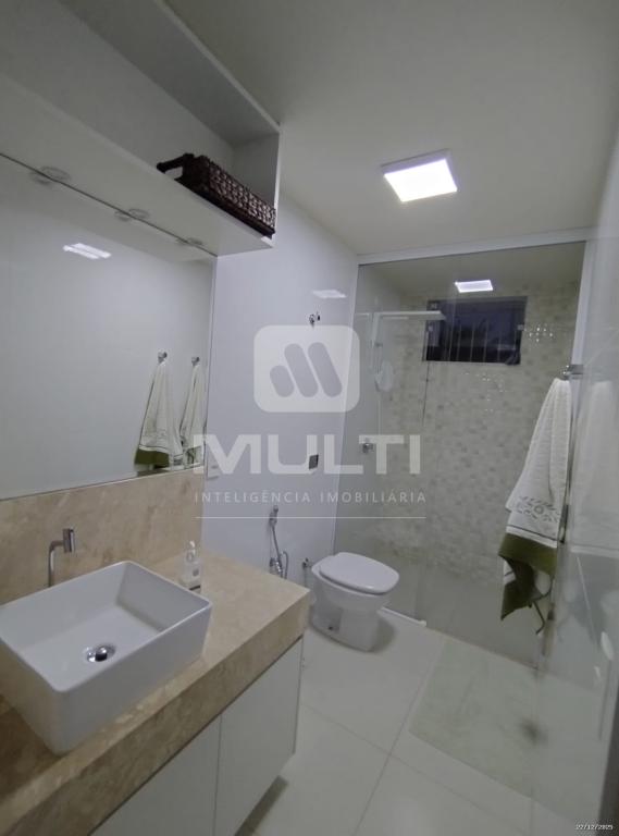 Casa, 3 quartos, 242 m² - Foto 27