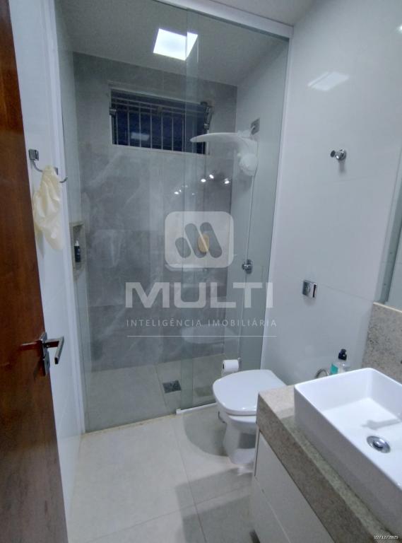 Casa, 3 quartos, 242 m² - Foto 30