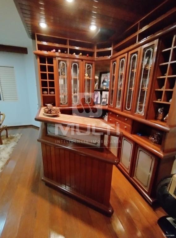 Casa, 3 quartos, 242 m² - Foto 43