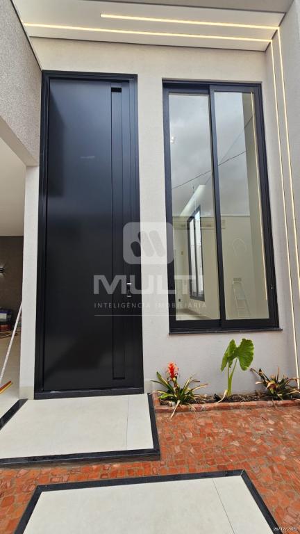 Casa, 3 quartos, 184 m² - Foto 1