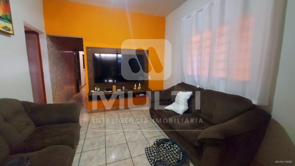 Casa, 5 quartos, 268 m² - Foto 1