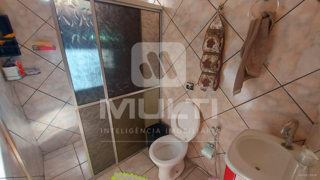 Casa, 5 quartos, 268 m² - Foto 2