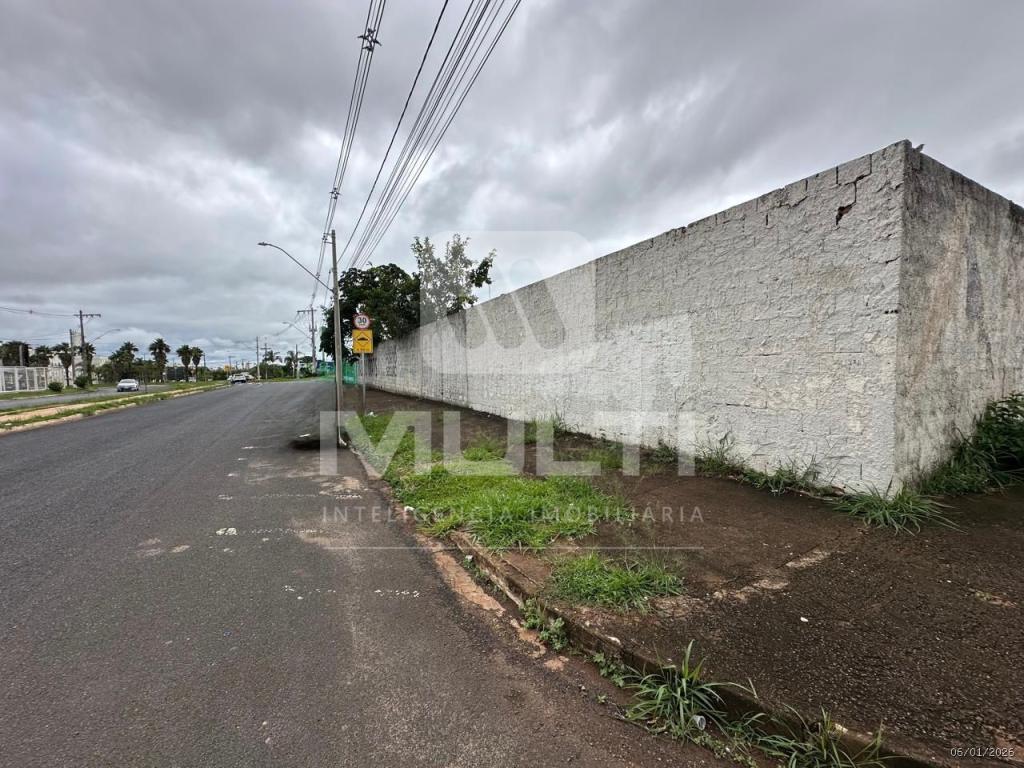 Loteamento e Condomínio - Foto 3