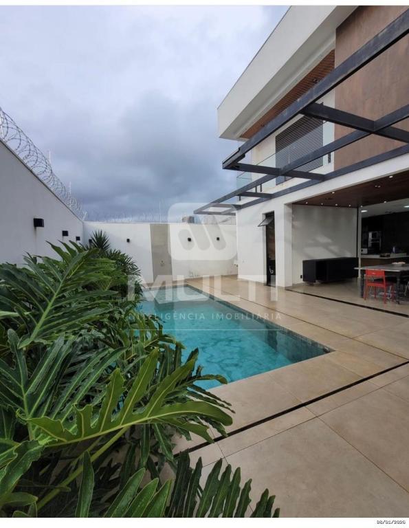 Casa, 4 quartos, 324 m² - Foto 1