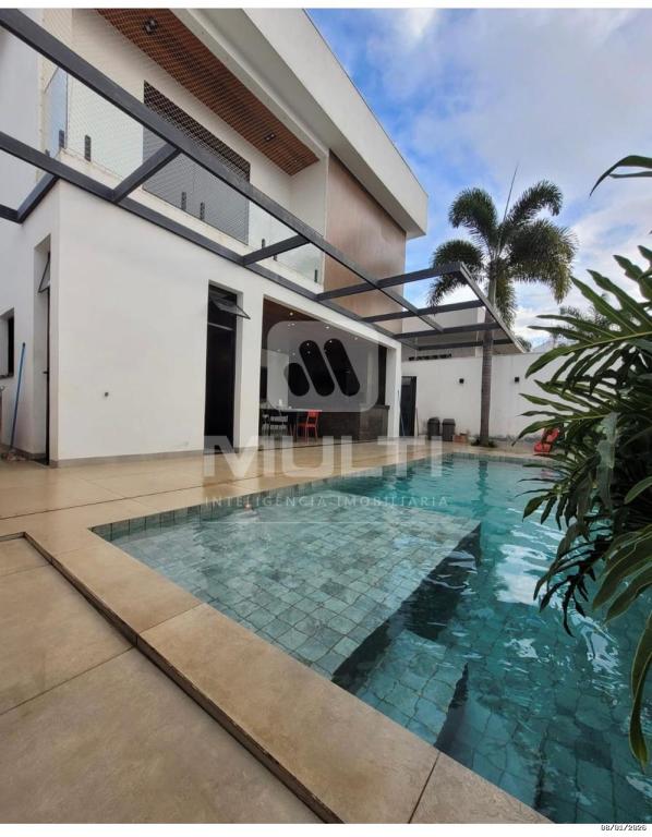 Casa, 4 quartos, 324 m² - Foto 2